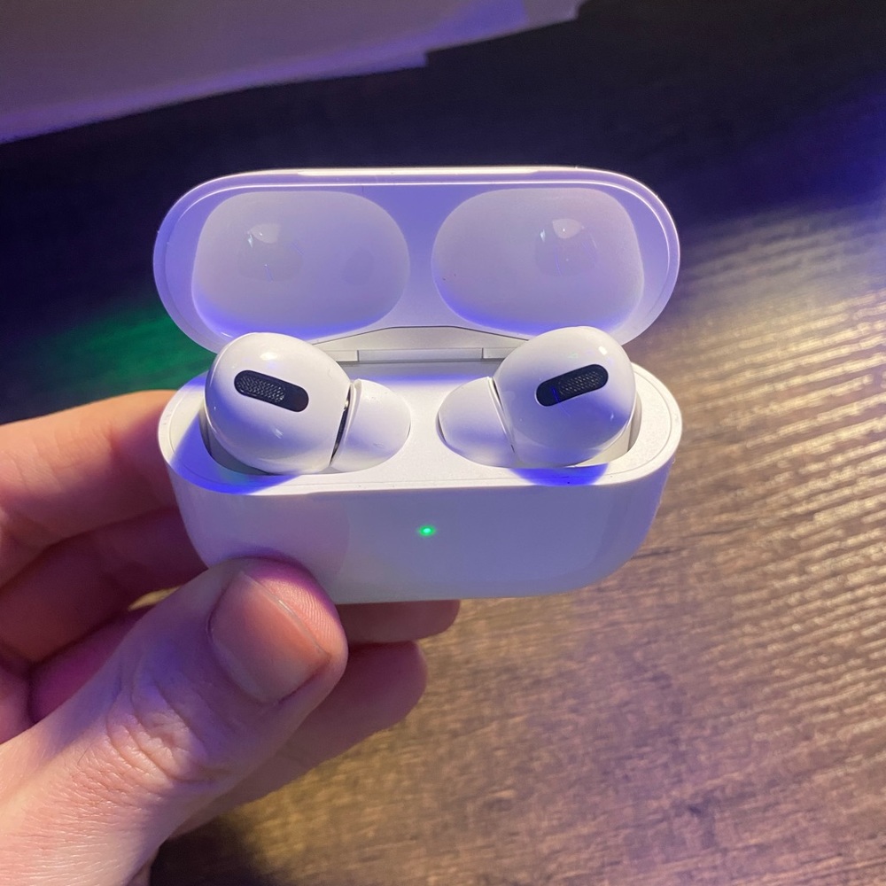 AirPods Pro